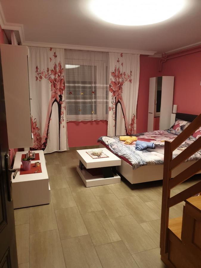 Appartamento Kolibri 2 vendèghàz Mórahalom Esterno foto